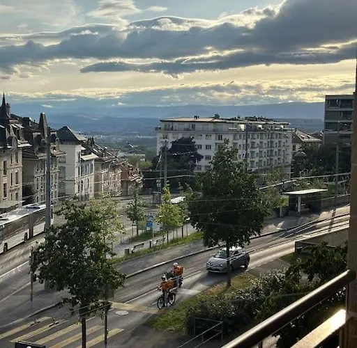 Con Balcon En El Centro